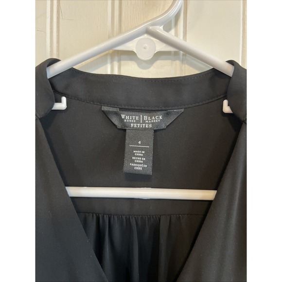 White House/Black Market Womens Black Surplice Top Roll Tab Sleeve 4 Hi-Low - Picture 3 of 9